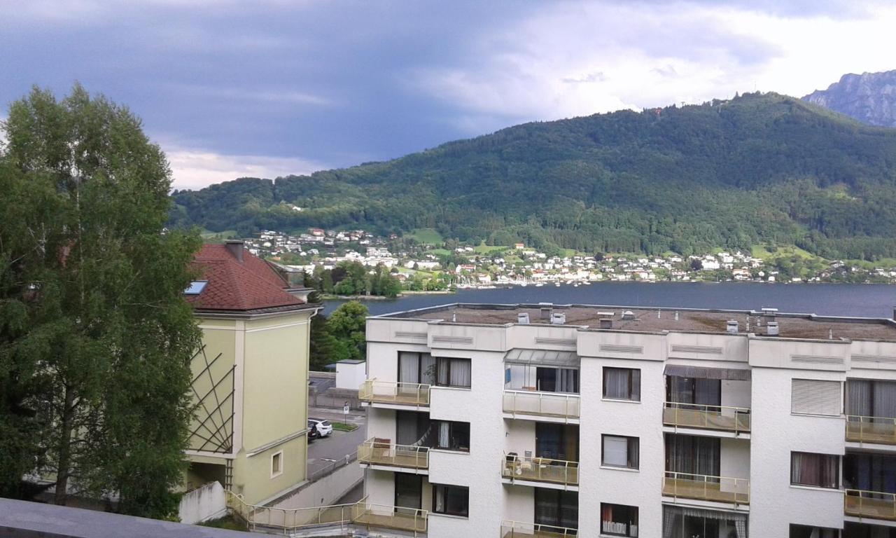 Vintage Garconiere Mit Balkon - 25 M2 Apartment Gmunden Bagian luar foto